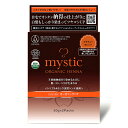 製品仕様 商品名 mystic オーガニックヘナ ブラウニーオレンジ JANコード 4573116070206 内容量 50g×2パック 使用方法 《安心安全！100％オーガニックならではの美しさ》 ■ショートヘア40〜60g、ミディアムヘア60〜80gを目安に調節して下さい。 ■40〜50度のぬるま湯でヘナパウダーを溶きマヨネーズ位のペースト状にして髪に塗布して下さい。 ■本品(高品質ヘナ) の特徴としてお湯に溶けやすくダマになりにくいので髪への吸着がよく、垂れ落ちしにくいので簡単に早く仕上がります。 ■綺麗な仕上がりの為にもやや多めに塗布して下さい。 ■1度染め：1色のみでの使用なら約40〜50分放置し洗い流して下さい。 ■2度染め：最初にベーシックトリートメントを使用し約20〜30分放置して洗い流し、タオルドライ後にブラウニーオレンジ・ライトブラウン・ブラウン・ダークブラウン等お好みの色を塗布し約20〜30分放置して洗い流して下さい。 ■より深みのある綺麗な仕上がり、また白髪染めには2度染めが推奨です。 ■空気にふれる事により翌日以降より色に深みや奥行きが増していきます。 ■状況に応じてパッチテストを行って下さい。 商品説明 《染めるたびに髪、綺麗！頭皮の改善とケアをしてキューティクルを整えます》 ■日本国内監修の100％オーガニックヘナです。 ■化学染料は一切含まない天然植物成分のみの染毛剤です。 ■仕上がりに自信！早くて綺麗！高品質ヘナカラーです。 ■化学物質や老化により傷んでしまった頭皮やキューティクルを修復改善します。 ■エコサート認証、USDA認証、AAA認証取得商品(トリプルエー) です。 ■安心安全のノンジアミン。染まりが早く綺麗なのが特徴です。 ■ヘナ特有の気になる匂いもほとんどありません。 ■高品質だから染まりが圧倒的に早くムラなく綺麗に仕上がります。品質の違いをご体感ください。 ■お客様のリピート率90％以上。これまでのヘナカラーではご満足頂けなかって方にオススメです。 ■ヘナ本来の成分が使うほどに髪や地肌を健康に導きますので髪のハリやコシがアップします。 ■定期的なご使用により地肌や髪質が改善されるため髪の潤い感や艶感が更にアップします。 ■カラーは全5色/ブラウニーオレンジ・ライトブラウン・ブラウン・ダークブラウン・ベーシックトリートメント