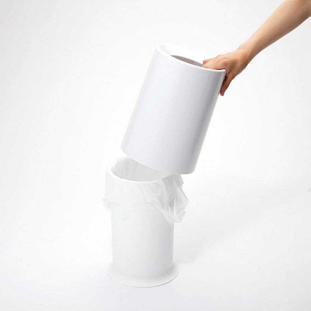 【ポイント10倍】レビュー特典あり 【TUBELOR】 ダストボックス ブラック ideaco ゴミ箱 トラッシュカン ダストボックス ごみ箱 チューブラー おしゃれ 一人暮らし インテリア ホテルライク ゴミ袋が見えない リビング 洗面所 寝室 洗面所 バス 新生活 新生活 【送料無料】 [2]