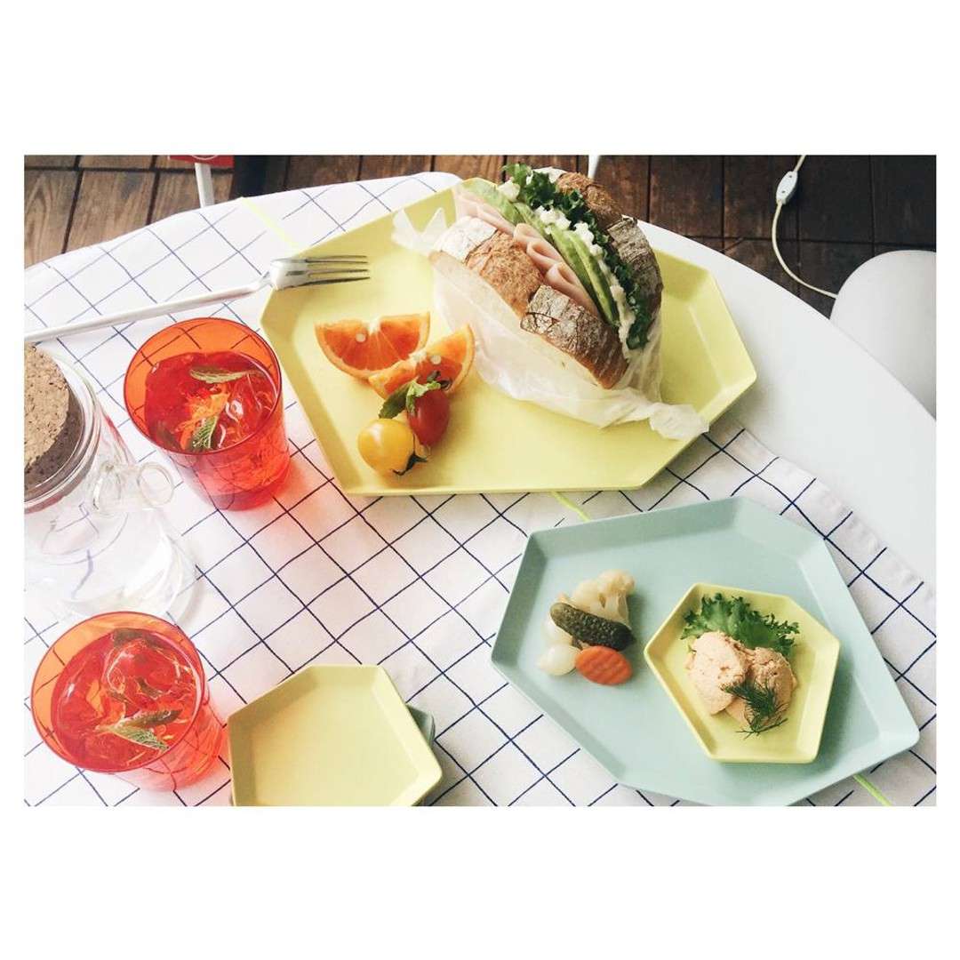 樂天商城 - 【ポイント10倍】レビュー特典あり 【Shimamori】Lサイズ/イエロー ideaco 食器 お皿 トレー テーブルウェア おしゃれ シマモリ インテリア プレゼント ギフト 新生活 新生活