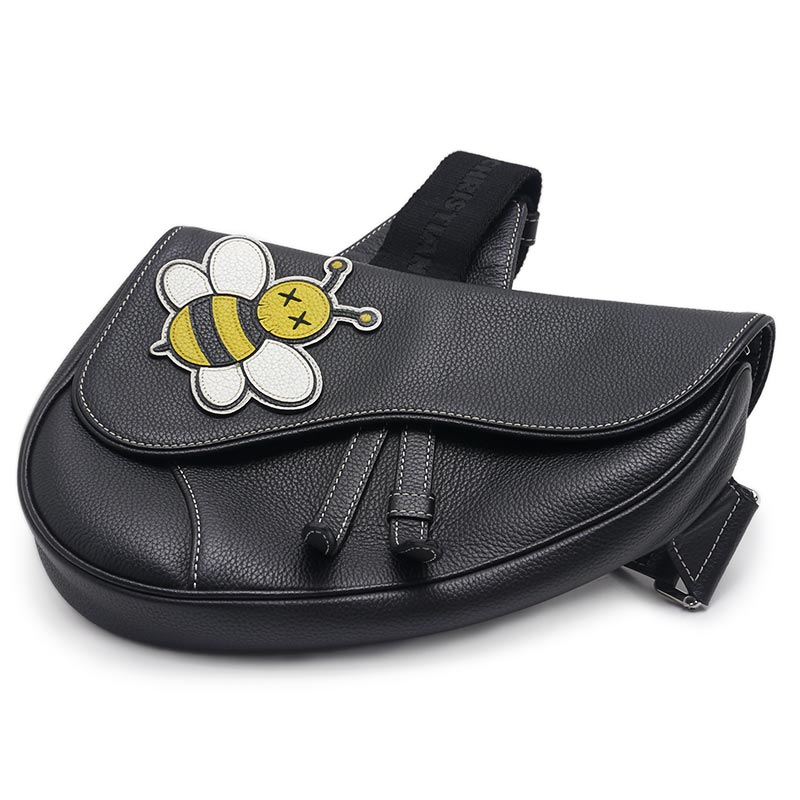 楽天市場】dior kaws beeの通販 楽天市場】dior kaws beeの通販