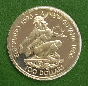 フランス領ギアナ　独立10周年記念　100ドルプルーフ金貨　1966年　未使用