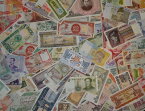 世界の紙幣いろいろ100種未使用