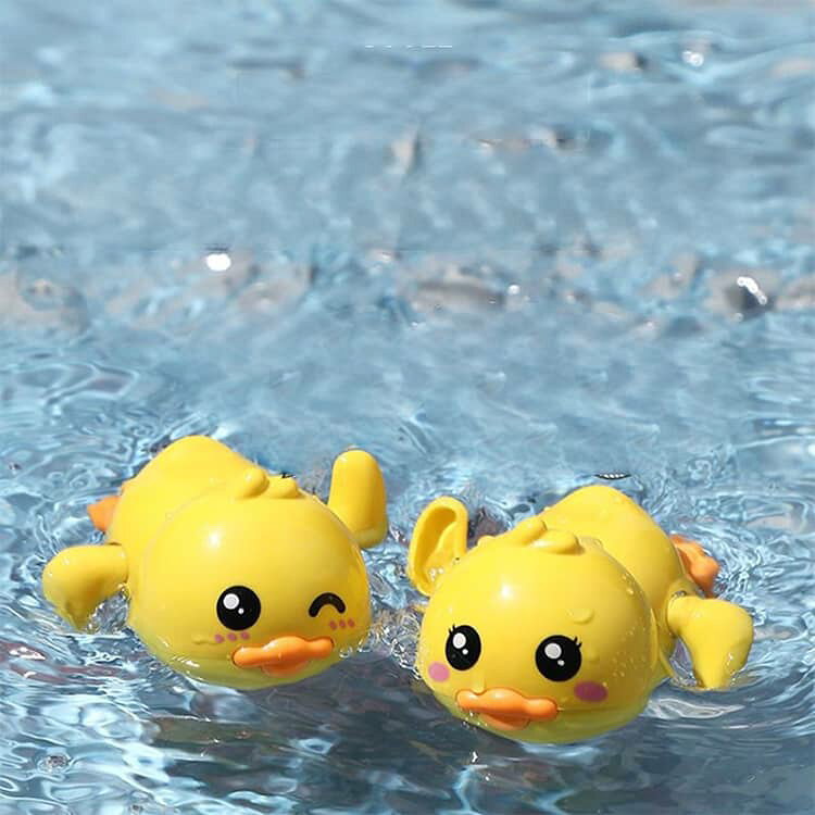クレソンの赤ちゃん ネット付き 動物 ブタ おふろ クジラ 玩具 カメ おもちゃ 水鉄砲 電池なし 【3点セット】手巻きで泳ぐ 子供 プール 手巻き 海 持ち運び バスタイム 収納 電池不要 水遊び 【3点セット】手巻きで泳ぐ 飽きない オモチャ アニマル 子ども おすすめ 人気 遊び 楽しめる｜アングル3