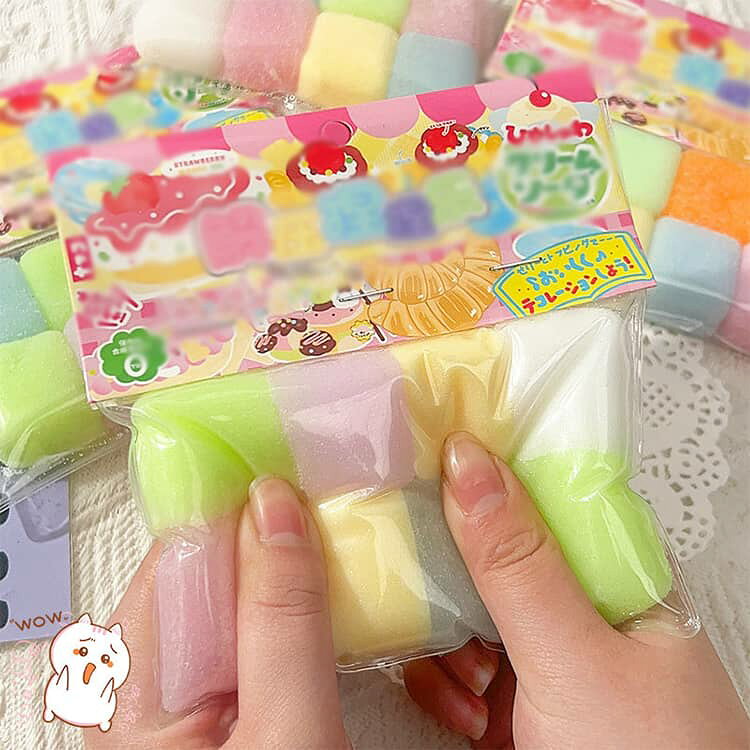 クレソンのスクイーズ 2個セット おもちゃ 食べ物シリーズ 低反発 スクイーズ 水感スクイーズ 玩具 もちもち 柔らかい ストレス解消 暇つぶし 不安軽減 癒し 減圧グッズ 可愛い｜アングル3