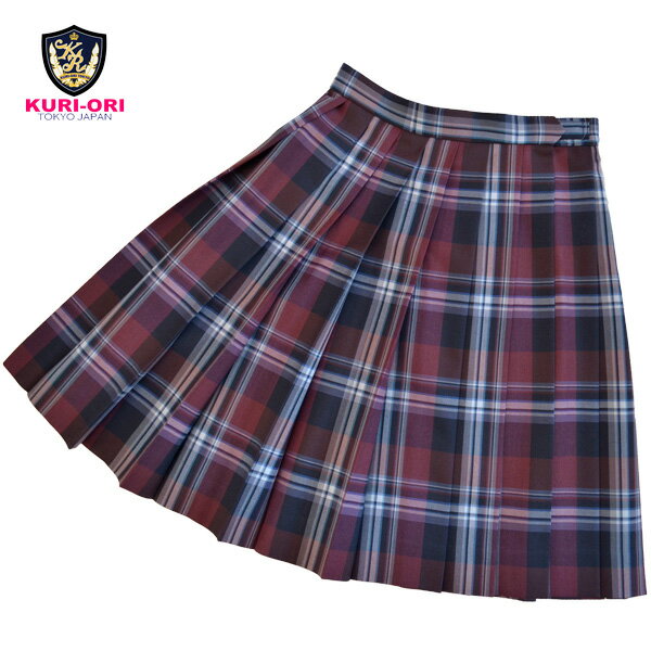 KURI-ORIのスカートは、学校制服用のオリジナル布地を、日本国内の専門工場でプリーツ加工・縫製しています。 ブレザーに合わせるなら、綾織の冬服スカートが最適です。 学校制服と同じ仕様なので、発色良く、耐久性が高い生地を、十分に重なりのあるプリーツで仕上げています。 マッチする丈とウエストサイズをお選びください。 ■仕様 車ひだ・ウエストアジャスター （表示サイズを中心に、前後2センチ程度ずつ調節可能） ポケットひとつ・裏地ナシ ※出荷時は型崩れを防ぐため、仕付け糸で留めてあります 　ご試着後、ご着用時にはずしてください ■素材 ウール50％　ポリエステル50％ 綾織りの布地で10月から5月いっぱいが着用の目安です ■洗濯表示 ドライクリーニング ■サイズ ウエストは表示サイズぴったりに出来上がっています。 ご購入前に、必ずメジャーでご自分のサイズをご確認ください。 （市販の婦人服サイズとは異なりますので、ご注意下さい） 丈はベルト下から裾までの長さです。 モニター環境等により実際の色と見え方が異なることがございます 在庫管理には十分注意しておりますが、 店頭販売もしておりますので 注文が集中した場合などは、在庫切れ、完売を起こすことがございます この商品は宅配便でのお届けです。メール便を選択された場合も宅配便に変更させていただきますのでご了承下さい。WKR426★KURI-ORI-クリオリ-★ オリジナルプリーツスカート☆スリーシーズン☆大柄チェックワイン