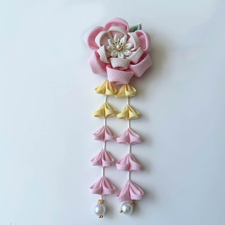 クリップ 髪飾り 三歳 7歳 つまみ細工 三歳 ヘアアクセサリー 七歳 和装 パッチン...