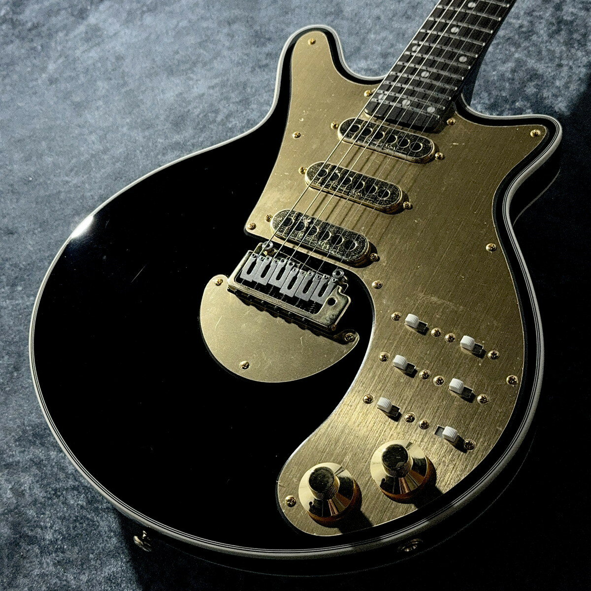 Brian May Guitars Brian May Special Black 'n' Gold #BHM231967