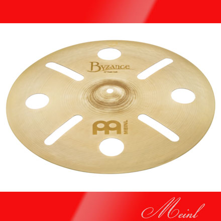 独特な外観と広がりのあるトラッシーなノイズサウンド 異なるサイズ、形状のカットアウトにより、独特な外観と広がりのあるトラッシーなノイズサウンドのシンバルです。素早いアクセントで区切りのポイントでの使用が効果的です。 Specification Style：Pop, Fusion, Jazz, Funk, RNB, Reggae, Studio, World, Electro Timbre：Dark Character：Vintage, Dry Pitch：Low Volume：Medium to Low Sustain：Short Weight：Extra thin Finish：Sandblasted Material：B20 Lathe：Narrow Blade