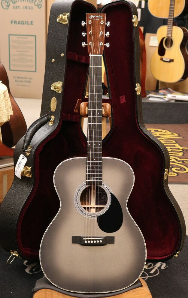 Martin OMJM John Mayer 20th Anniversary 【次回入荷分ご予約受付中！】【G-CLUB SHIBUYA 6F】