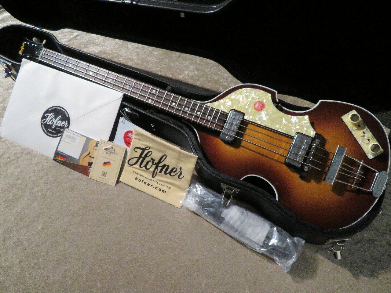 Hofner y80{萶YzViolin Bass '63 - 60th Anniversary Edition #60yMade in Germanyzyy2.22kgzyrܓXz