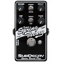 Subdecay Super Spring Theory Subdecay Super Spring Theoryは、クラシカルなロックギターを彩るスプリングリバーブサウンドをコンパクトに再現し、さらにルームリバーブのトーンも収録したリバーブエフェクトペダルです。 ・スプリングタンクリバーブに、ルームリバーブも追加 ・リバーブの広がりを調整できるDecayコントロール ・クリーントーンはオールアナログシグナルパス ・バイパスモード設定可能 ・エフェクトとドライシグナルを個別に設定可能 ・チューブライクなダイナミックとフィールを再現 ・詳細にリバーブトーンを調整できるToneコントロール 2011年、Subdecayはリアルなスプリングリバーブシミュレーターを開発しました。“Spring Theory”はコンパクトペダルながら世界トップクラスのリアルなトーンを作ることに成功したのです。 Super Spring Theoryは、Spring Theoryをさらに進化させたペダルです。 本物のスプリングリバーブタンクの動作や物理的な反響などを詳細に研究し、スプリングリバーブ、ドライブチューブなどヴィンテージスプリングリバーブユニットを細かなニュアンスまでを拾い上げ、形にしました。 特にSuper Spring Theoryが注目したのは、1968年製のTwin Reverbに搭載されたスプリングリバーブです。そのトーンを詳細に作り、再現しました。 本物のアンプとは違い、Super Spring TheoryはDecayコントロールでスプリングの“物理的な”性質を、本物のバネでは不可能な領域までコントロールすることができます。さらにToneコントロールにより、ギターやアンプの特性に合わせた最良のリバーブサウンドを設定することができます。 また、Super Spring Theoryは内部にトリムポットを搭載し、リバーブシグナルのインプットレベルを詳細に調整できます。まるでアウトボードリバーブタンクのDwellコントロールのように操作することができます。トリムポットを設定すれば、よりドラスティックなリバーブから、控えめなリバーブまで好みに合わせて設定することができます。 Super Spring Theoryの新しいJFETプリアンプセクションは、オールアナログ回路でクリーンシグナルを導きます。このプリアンプはチューブアンプのようなダイナミクスが特徴です。このプリアンプにより、Super Spring Theoryはリバーブペダルでありながらオーバードライブやディストーションのような歪み系エフェクトの前に設置しても有効なエフェクトをかけることができます。 Super Spring Theoryは、コンパクトペダルに出来る限りのものを詰め込んできました。大きなデジタルリバーブと比べれば機能自体はシンプルかもしれませんが、細部まで丁寧にリバーブサウンドを作りこみました。 そして、Super Spring TheoryはTailsスイッチを追加しました。エフェクトバイパス時にも最後の残響を残し、ナチュラルにリバーブを薄めていくことができます。 ドライとリバーブのLevelコントロールを個別に設定できるように改善し、ワイドレンジなToneコントロールの搭載により、コンパクトペダルの領域をはるかに超えた広範囲なリバーブトーンを実現しました。 さらに、Super Spring Theoryはルームリバーブを収録しました。細かいことは考えず、空間的な音の反響を楽しんでみてください。Super Spring Theoryのルームリバーブは、地球上の様々な場所から、物理学上あり得ないような残響までをシミュレートします。3分を超えるディケイタイムは、セラミックタイルで作られた長い長い洞窟のような残響を作ることもできます。 Super Spring Theoryは地球上に比類なきリバーブペダルなのです。 Super Spring TheoryはSubdecayオリジナルデザインのDSPアルゴリズムを搭載しています。このアルゴリズムは完全に一から設計したものです。 ・スタンダードなセンターマイナスDC9〜18Vアダプターで駆動 ・消費電流：100mA以下 ・サイズ：11.1×5.8×2.5cm（突起含まず） ・インプットインピーダンス：1M ・アウトプットインピーダンス：1K ・設計/組み込み：アメリカ オレゴン州