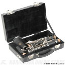 SKB Clarinet Case モールドのクラリネットケース。Bフラット・クラリネット用。 外形サイズ 長さ:13.00 in (33.02 cm) 幅:8.50 in (21.59 cm) 深さ:3.63 in (9.21 cm)