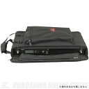 SKB 1U Audio Soft Rack 木製のコアをナイロンでカバーしたラックケース。19インチラック仕様のエフェクターやプリアンプなどをマウントできます。ケーブルなどを収納できるポケット付。 収納サイズ 幅:19.00 in (48.26 cm) 高さ:1.75 in (4.45 cm) 深さ:14.50 in (36.83 cm) ユニット数:1