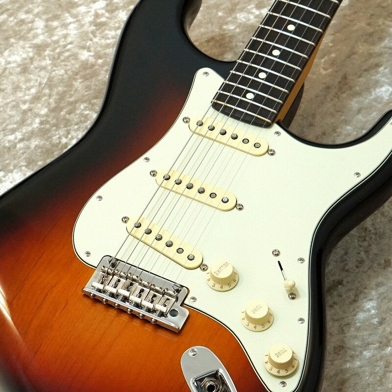 Fender American Professional II Stratocaster Mod. -3 Tone Sunburst-y~gsbNK[h&bNyOzycXz