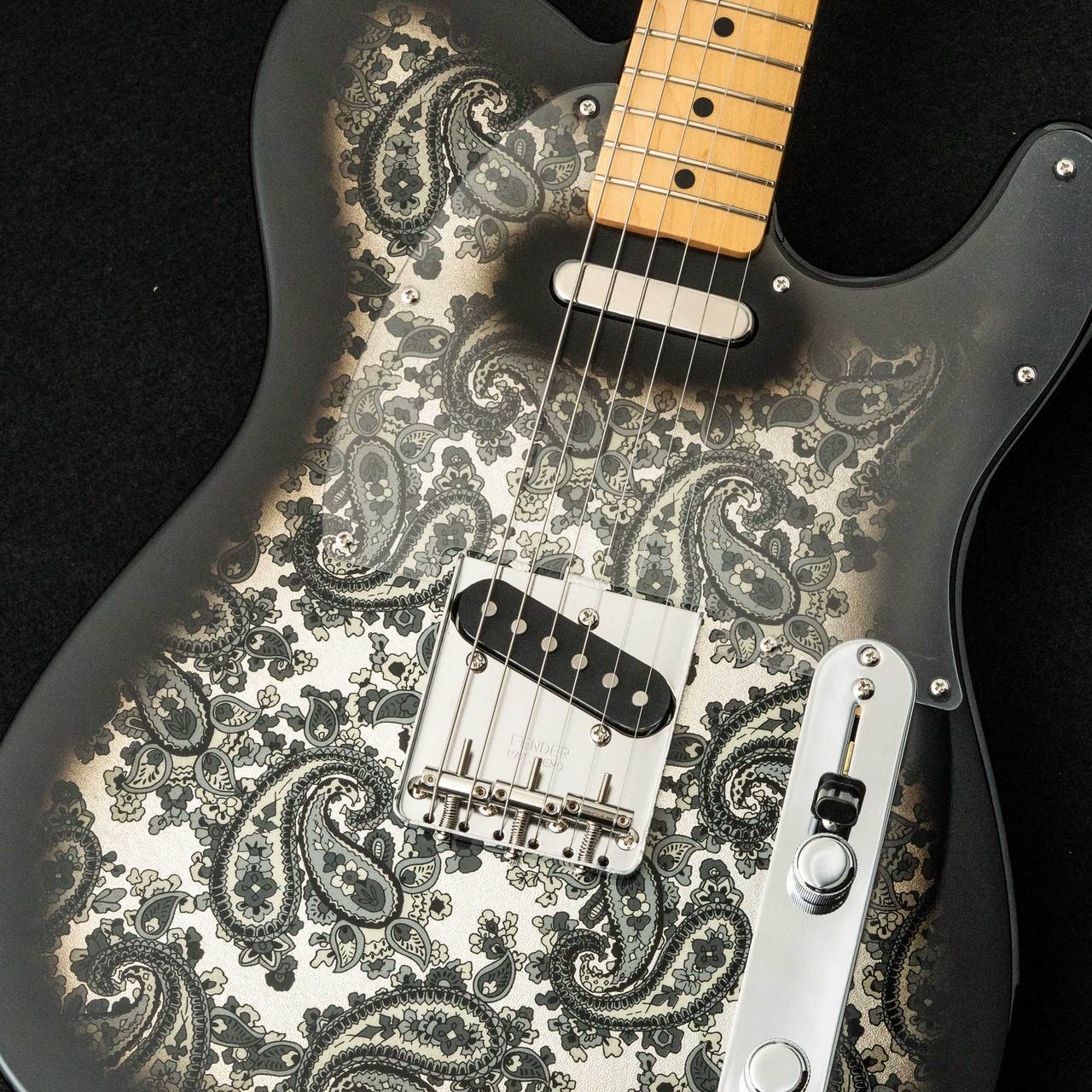 Fender Made in Japan Limited Telecaster Black Paisley【限定復活】【3.42kg】【JD25022129】【町田店】
