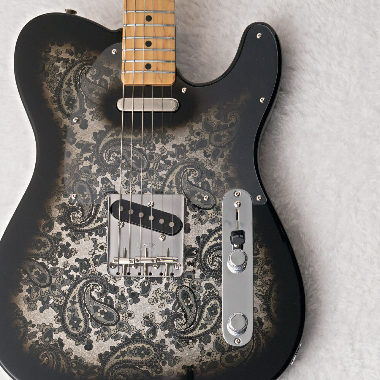 Fender Made in Japan Limited Telecaster Black Paisley【限定復活】【3.24kg】【JD25030144】【町田店】