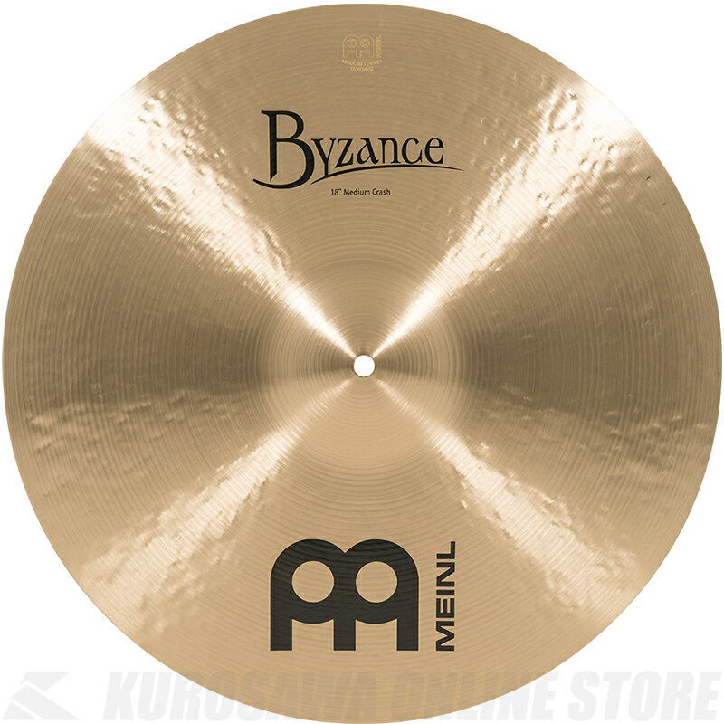 -Byzance Traditional シリーズ- 両面全体をレイジング(音溝)加工しています。そのサウンドは温かみがあり、なめらかでリッチ。 スタジオスタンダードともいえる不動の定番シリーズがこのトラディショナルです。 アイテムによって、Thin、Medium Thin、Medium、Heavyの設定が有り、ウエイトのバリエーションが最も多く選択の範囲が広いのも特徴です。 BYZANCE全体での比較では、他のシリーズよりウエイトがしっかりと有り、ターキッシュシンバルならではの深みあるダークな倍音とともに、綺麗なトーンとサステインが広がります。 18”ミディアムクラッシュは音量、トーン、アタックともにバランスが取れた、クラッシュ・シンバルの大定番品です。 幅広いジャンルの音楽にマッチする汎用性の高いモデルです。