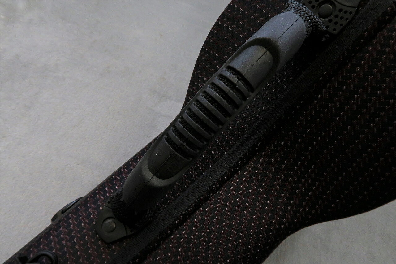 Jakob Winter　51092CAR Greenline アルトサックスケース【CarbonRed】【新品】【...