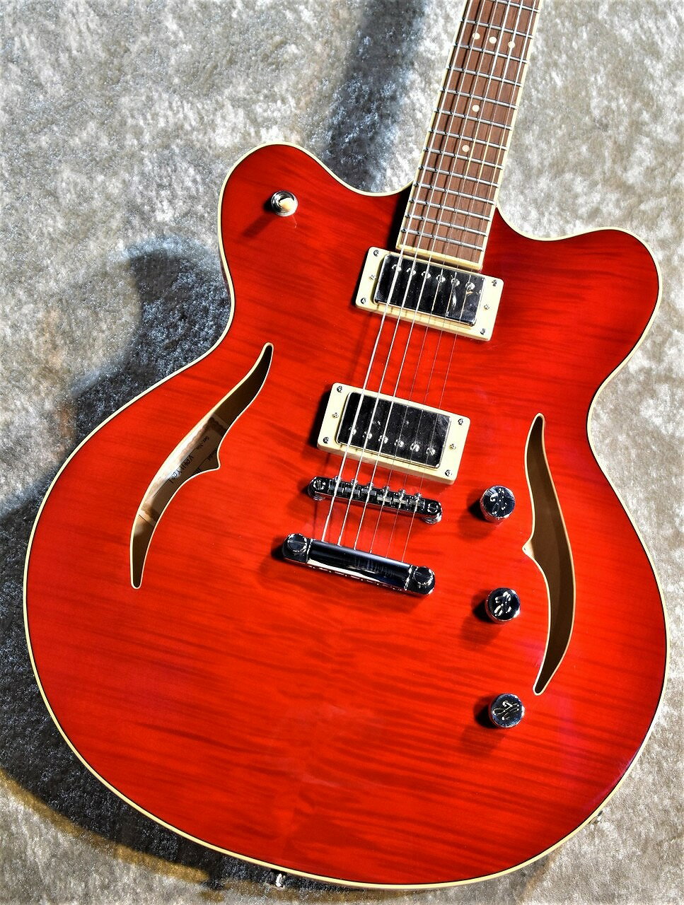 Hofner Verythin CT Special HCT-VTH-SP-R -Transparent Red- wŕCi n[hP[Xt #V0411Y001 ylXz