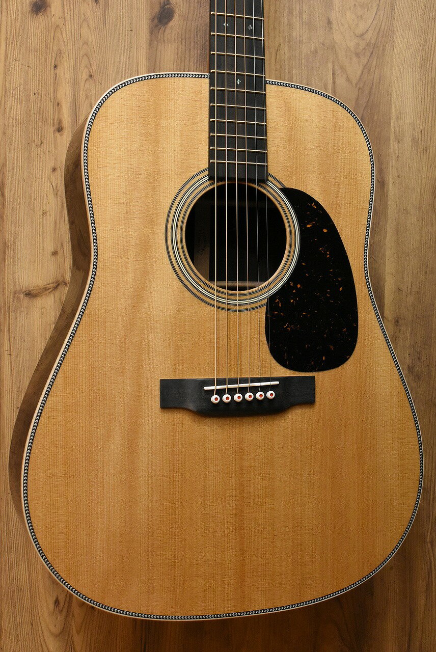 Martin D-28 Modern Deluxe #2834009 【クリアーで伸びやかなサスティーン】【横浜店】