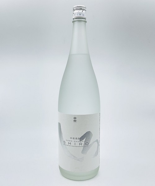 【送料無料】【米焼酎】白岳　しろ　25゜　1.8L　はくたけ　しろ　高橋酒造　熊本県　ロック　水割り　プレゼント　お中元　お歳暮　父の日　母の日　敬老の日　お祝い　晩酌　退職祝い　就職祝い　新築祝い　快気祝い　結婚祝い　晩酌　宅飲み　飲み会