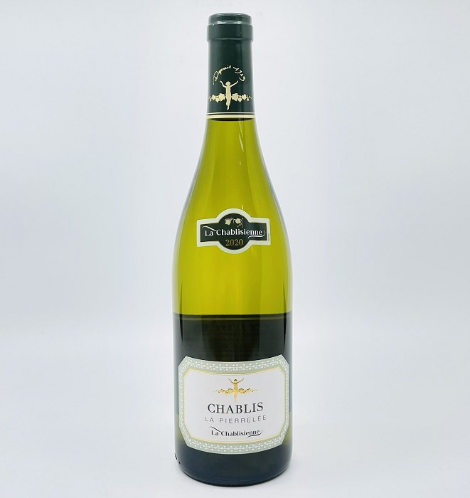 INFORMATION ワイン シャブリ　CHABLIS　白ワイン Name Chablis La Pierrelee ブドウ品種 シャルドネ　100％ 生産者名 La Chablisienne　ラ・シャブリジェンヌ 産地 フランス　ブルゴーニュ　シャブリ 内容量 750ml 画像のビンテージが異なる場合がございます。