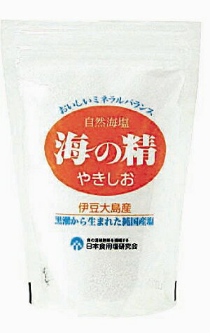 伊豆大島産海水100％　高温で焼いた古式本格焼塩◆「海の精」のおいしい　ミネラルバランスが甘味と旨みを引き立てる◆粒子は細かいが大小様々な大きさ　サラサラしている◆塩味が強く　甘味もある◆天ぷらや刺身のつけ塩、かけ塩、ふり塩などに 原材料：海水塩(伊豆大島産）製造元：海の精株式会社