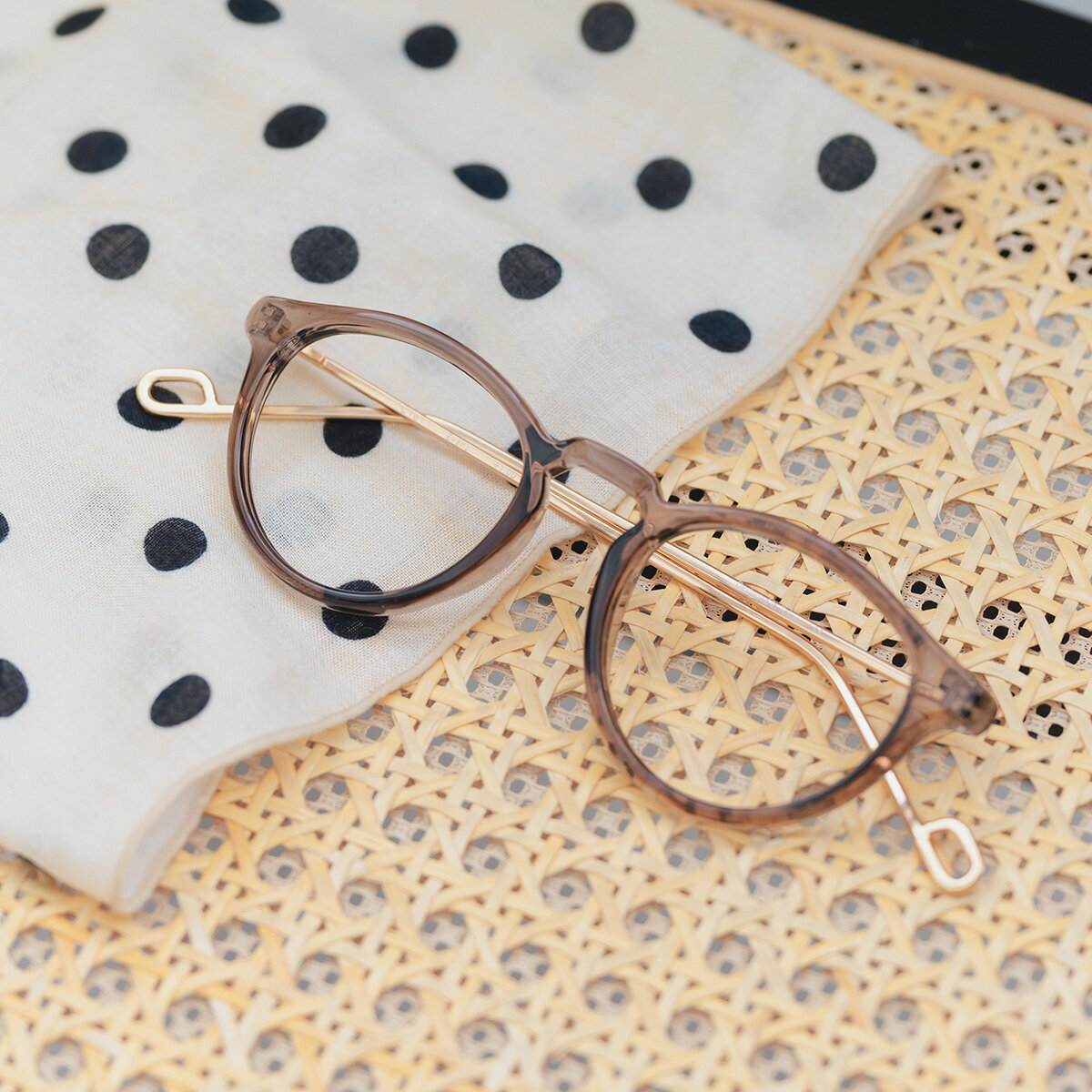 【Ciqi】お洒落な老眼鏡 《エバンス　シャーベット》＋0.5～＋2.0　ソフトケース付き