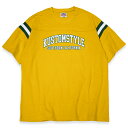 定価8910円 SALE 3580円 / KUSTOMSTYLE カスタムスタイル KST2223FOOTMUS COLLEGE LOGO FOOTBALL TEE フットボールTシャツ MUSTARD