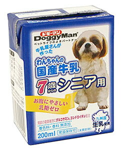 ドギーマン　わんちゃんの国産牛乳　7歳からのシニア用　(200mL)　ドッグフード　犬用ミルク 1