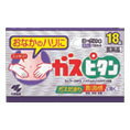 【小林製薬 ガスピタンの製品特徴】 ○消化酵素（セルラーゼAP3）の働きで食物繊維を分解し，ガスの発生を抑えます。 ○消泡剤（ジメチルポリシロキサン）の働きで胃や腸内に発生したガス溜まりをつぶし，膨満感を抑えます。 ○3種類（ビフィズス菌・フェカリス菌・アシドフィルス菌）の乳酸菌配合でおなかの調子を整えます。 ※チュアブル錠なのでいつでも手軽に服用できます。 使用上の注意 ■相談すること 1．次の人は服用前に医師または薬剤師に相談すること 　（1）医師の治療を受けている人 　（2）本人または家族がアレルギー体質の人 　（3）薬によるアレルギー症状をおこしたことがある人 2．次の場合は，直ちに服用を中止し，この文書を持って医師または薬剤師に相談すること 　（1）服用後，次の症状があらわれた場合 ［関係部位：症状］ 皮ふ：発疹・発赤，かゆみ 　（2）2週間位服用しても症状がよくならない場合 3.次の症状があらわれることがあるので，このような症状の継続または増強が見られた場合には，服用を中止し，医師または薬剤師に相談すること 下痢 【成分】1日量(3錠)中 ラクトミン(フェカリス菌)・・・0.024g ラクトミン(アシドフィルス菌)・・・0.054g ビフィズス菌・・・0.024g セルラーゼAP3・・・0.18g ジメチルポリシロキサン・・・0.18g 添加物としてラクチトール，結晶セルロース，軽質無水ケイ酸，クロスカルメロースナトリウム，ステアリン酸マグネシウム，カルメロースナトリウム，香料を含有します。 【効能・効果】 整腸（便通を整える），腹部膨満感，軟便，便秘 用法・用量 次の量を食前または食間にかみ砕くか口中で溶かして服用する ［年齢：1回量：1日服用回数］ 成人（15歳以上）：1錠：3回 15歳未満：服用しないこと （1）定められた用法・用量を守ること （2）食間とは・・・「食事と食事の間」を意味し，食後約2時間のことをいいます （3）本剤は必ず，かみ砕くか，または口中で溶かして服用すること 保管及び取扱い上の注意 （1）直射日光の当たらない涼しいところに保管すること （2）小児の手のとどかないところに保管すること （3）他の容器に入れ替えないこと（誤用の原因になったり品質が変わる） ※錠剤の取り出し方 錠剤の入っているPTPシートの凸部を指先で強く押して裏面のアルミ箔を破り，取り出して服用すること （誤ってそのまま飲み込んだりすると食道粘膜に突き刺さるなど思わぬ事故につながる） 商品についてのお問い合わせは下記までお願いいたします。 会社名：小林製薬株式会社 問い合わせ先：お客様相談室 電話：06（6203）3625 受付時間：9：00〜17：00（土・日・祝日を除く） 広告文責　有限会社十字堂薬品　03-3801-5106 製造販売元　明治薬品株式会社　富山県富山市三郷6 商品区分　第3類医薬品　