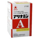 【アリナミンAの商品詳細】 ●アリナミンAは、「タケダ」が開発したビタミンB1誘導体フルスルチアミンを配合し、毎日の生活の中で感じる、カラダが「だるい」「重い」といった疲れにすぐれた効果をあらわします。 ●補酵素(コエンザイムA)となってエネルギーの産生に重要な働きをするパントテン酸カルシウムとフルスルチアミン、ビタミンB2、ビタミンB6を配合し、三大栄養素(脂質、タンパク質、糖質)を効率よくエネルギーに変える助けをするので、疲れたカラダにすぐれた効果をあらわします。 ●服用しやすい黄色の糖衣錠です。 【効能】 (1)次の場合のビタミンB1の補給 肉体疲労時、妊娠・授乳期、病中病後の体力低下時 (2)次の諸症状の緩和 筋肉痛・関節痛(腰痛、肩こり、五十肩など)、神経痛、手足のしびれ、便秘、眼精疲労 (3)脚気 「ただし、上記(2)および(3)の症状について、1ヵ月ほど使用しても改善がみられない場合は、医師または薬剤師に相談すること。」 【用法・用量】 ・次の量を、食後すぐに水またはお湯で、かまずに服用すること。 (年齢・・・1回量／1日服用回数) 成人(15歳以上)・・・1〜3錠／1回 11歳〜14歳・・・1〜2錠／1回 7歳〜10歳・・・1錠／1回 7歳未満・・・服用しないこと 【成分／3錠(成人の2日最大服用量)中】 フルスルチアミン(ビタミンB1誘導体)として(塩酸フルスルチアミン)・・・100mg(109.16mg) ビタミンB6(塩酸ピリドキシン)・・・20mg ビタミンB12(シアノコバラミン)・・・60μg ビタミンB2(リボフラビン)・・・12mg パントテン酸カルシウム・・・15mg ※添加物：乳酸Ca、部分アルファー化デンプン、ヒドロキシプロピルメチルセルロース、セルロース、乳糖、ヒドロキシプロピルセルロース、ステアリン酸Mg、トウモロコシデンプン、エリスリトール、酸化チタン、アラビアゴム、炭酸Ca、タルク、白糖 【用法・用量に関連する注意】 ・小児に服用させる場合には、保護者の指導監督のもとに服用させること。 ・用法・用量を厳守すること。 【成分に関連する注意】 ・本剤の服用により尿が黄色くなることがありますが、ビタミンB2(リボフラビン)によるものなので心配ありません。 【使用上の注意】 ・次の場合は、直ちに服用を中止し、この文書を持って医師または薬剤師に相談すること (1)服用後、次の症状があらわれた場合 (関係部位・・・症状) 皮ふ・・・発疹・発赤、かゆみ 消化器・・・悪心・嘔吐、口内炎 (2)1ヵ月位服用しても症状がよくならない場合 ・次の症状があらわれることがあるので、このような症状の継続または増強が見られた場合には、服用を中止し、医師または薬剤師に相談すること・・・軟便、下痢 【保管および取扱い上の注意】 ・直射日光の当たらない湿気の少ない涼しい所に密栓し、箱に入れて保管すること。 ・小児の手の届かない所に保管すること。 ・他の容器に入れ替えないこと(誤用の原因になったり品質が変わる)。 ・ビンの中の詰め物は、フタをあけた後はすてること(詰め物は、錠剤が輸送中に破損するのを防止するためのものであるが、湿気を含み品質が変わるもとになる)。 ・ 服用のつどビンのフタをしっかりしめること(吸湿し品質が変わる)。 ・使用期限を過ぎた製品は服用しないこと。 ・箱とビンの「開封年月日」記入欄に、ビンを開封した日付を記入すること。 ・一度開封した後は、品質保持の点から開封日より6ヵ月以内を目安になるべくすみやかに服用すること。 ●メーカー 　　 武田薬品工業 ●区分　　　　 日本製・第3類医薬品 ●分類　　　　 ビタミン剤 ●広告文責　　 株式会社ルージュ 03-3980-1585※画像はイメージ画像となっております。