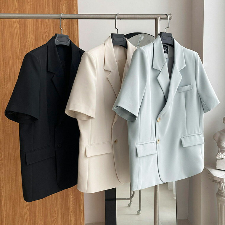 サマーシーズンにリラックスな着こなしに！全3色 レディース セットアップ スーツセット 上下2点 カジュアルスーツ テーラード×ハーフパンツ 半袖 サマージャケット 春夏 モード系 大人カジュアル