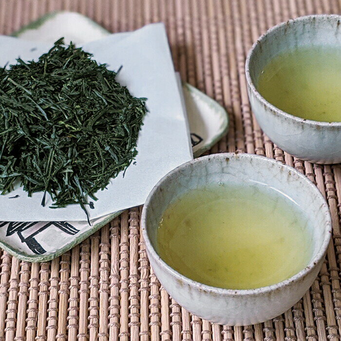 滋賀県産煎茶 朝宮茶80g入り【近江茶】茶 緑茶 煎茶 お茶 日本茶 国産 高級 信楽 伝統 美味しい 上質 浅蒸し 歴史 近江 滋賀 産地直送 ..