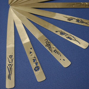 【高級やすり「白鱗」（名入れ無し）】爪やすり ステンレス ケース付き