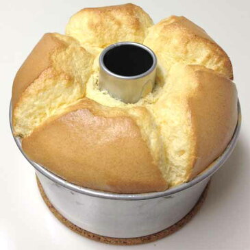 【 メーカー直送!代引き不可!】 タイガークラウン CakeLand ケーキランド シフォンケーキ型140mmNo.1273
