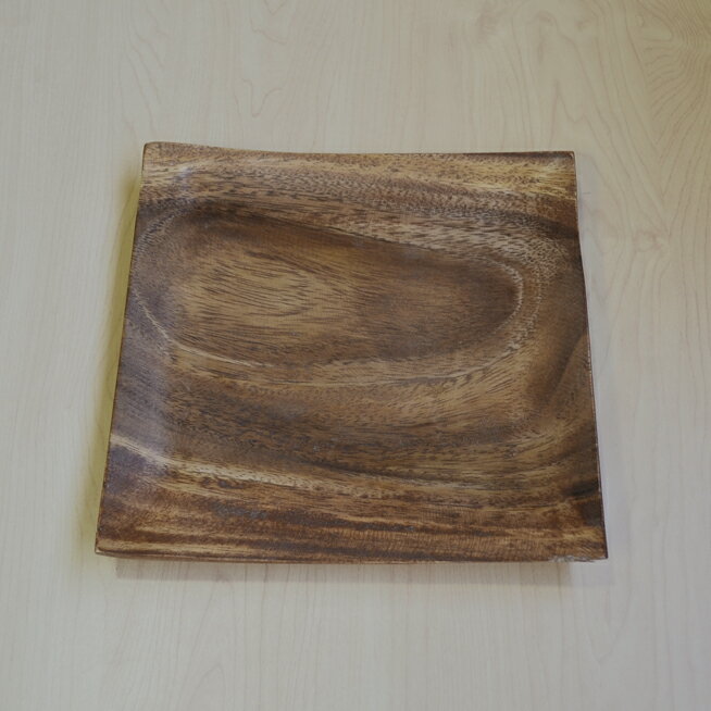 フィリピンの工芸品 アカシア材 寿司プレート約W200mmxD200mm