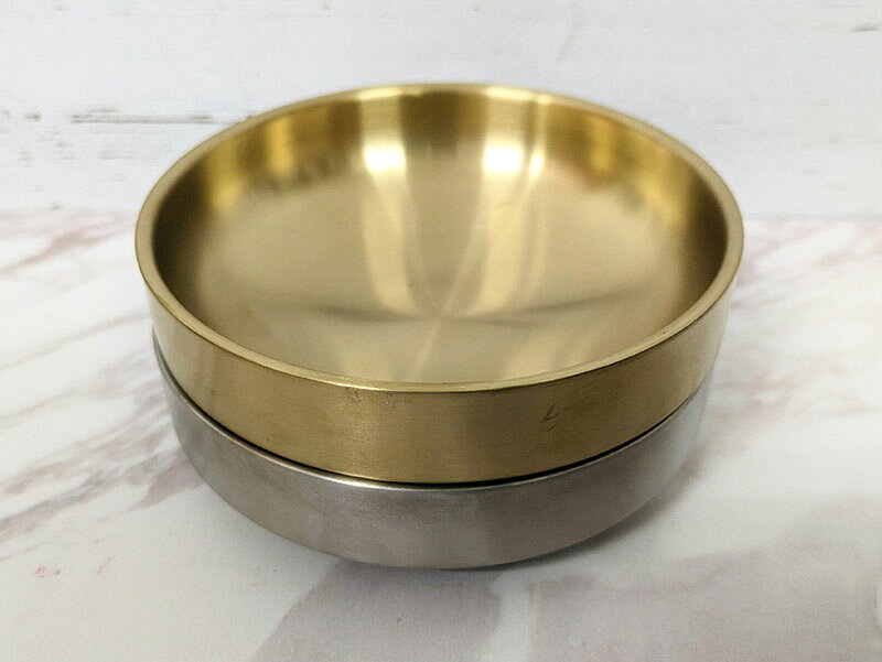 韓国食器 11.5cm 2重スタック皿 ゴールド ステンレス 小皿 キムチ 前菜 おかず皿 二重構造 お皿 丸型 韓国式 おしゃれ ステンレス椀 保温食器 スタック皿 タレ皿 円形 韓国お皿 韓国 器 韓国器 食器 キャンプ 韓国料理 CHG-231G kwtdi-10022706 かっぱ橋 キッチンワールドTDI サンプル画像3