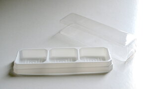 三共商店在庫共有品 生もの販売容器 3連ルミアトアレ 16.5cm(白) 本体+フタ×100個セット 08-2-00046.08-2-00040