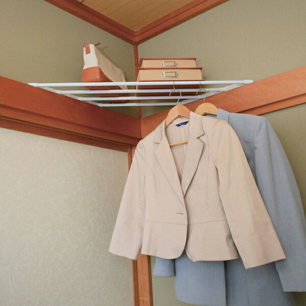 ハンガーラック 室内物干し 鴨居 ハンガー コーナー ラック 棚 物干し S字フック 4個付 置くだけ 簡単設置 ズレ落ち防止機能付 洋服掛け 収納 リビング ...