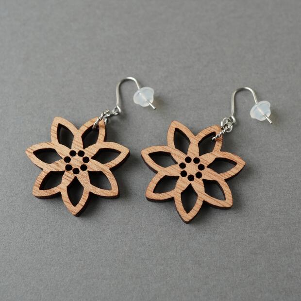 【木tch】クルミの木・ピアス（ハング）シエル