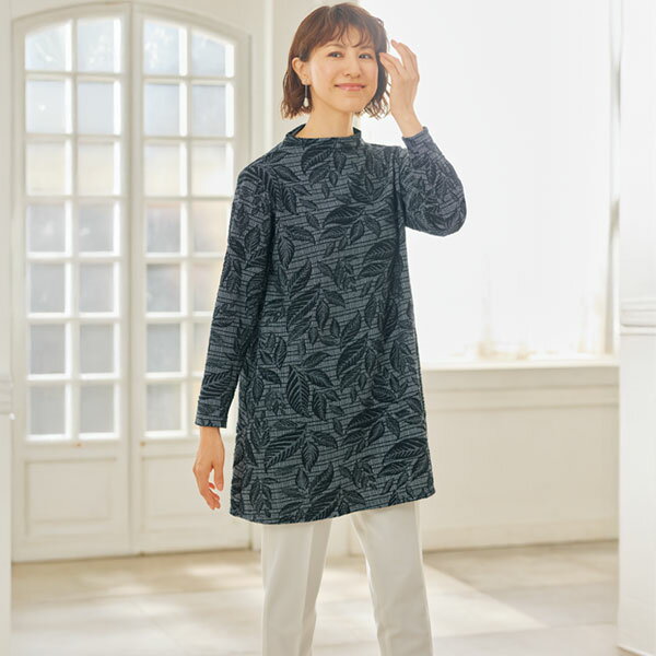チュニック 大人可愛い レディース おしゃれ 秋冬 ミセス シニア ファッション 40代 50代 60代 70代 チェック×リーフ柄ジャカードチュニック