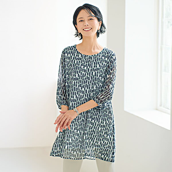 Rakuten - チュニック 大人可愛い おしゃれ 春夏 ミセス シニア ファッション 40代 50代 60代 70代 シフォンプリントチュニック