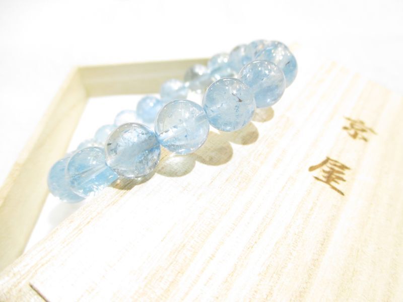 パワーストーン・京都/【幸福、友愛、希望】【高品質】【ブルートパーズ】10、5mm、ブレスレット≪KBTP-003≫桐箱付き【天然石の京屋】