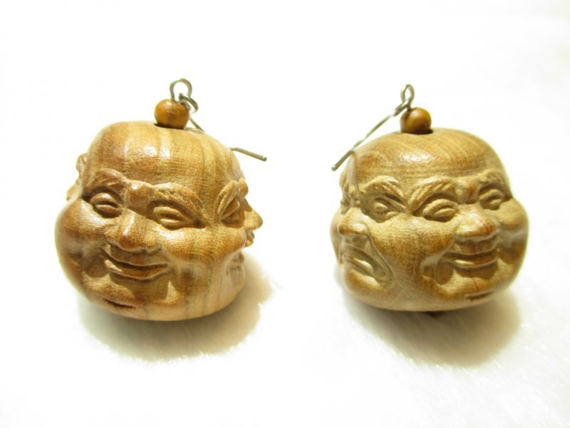京都・パワーストーン/【レディース】【ピアス】特大25mm【喜怒哀楽】【四面顔】【布袋(ほてい)】《七福神の一柱》一級職人彫刻、桃の木【伏見の京屋】