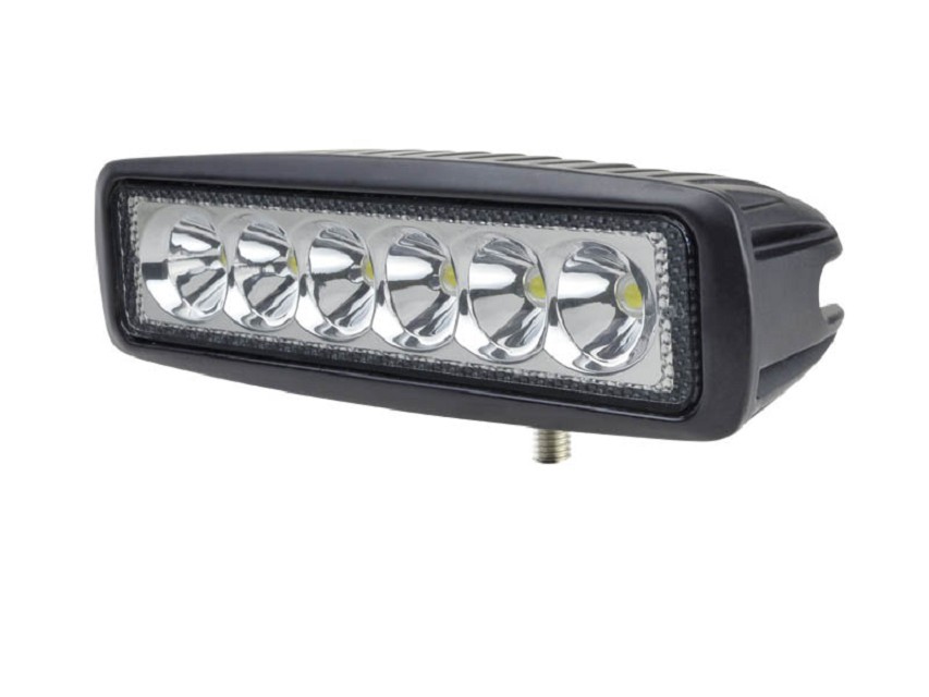【半額SALE】LED作業灯18W 9v～32v兼用 屋外照明led 軽トラ ト防塵 高輝度 長寿命 防水IP67 広角1個■408