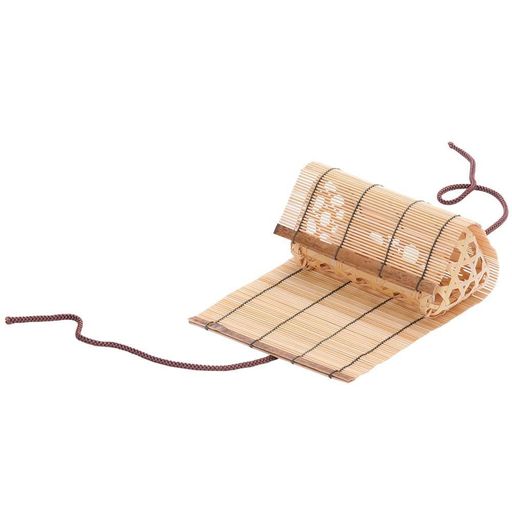サイズ:8.5x7x24cm 和食料理店の業務用食器、店装備品として製作された天然素材製品です。食卓の演出用、店舗内の装飾備品として、幅広くご使用いただけます。 ご注意: タワシ、磨き粉、食器洗浄機、乾燥機などの使用はお避けください。 直火、電子レンジ、オーブンなどでの使用はしないでください。火災の原因となります。お手入れ方法: 長時間水に浸すことはお避けください。使用後は出来るだけ早く洗い、やわらかい布で水気をぬぐい、乾いた布で拭いておくと長持ちします。 長時間ご使用にならない場合は、できるだけ風通しのよい高温多湿でない場所で保管してください。