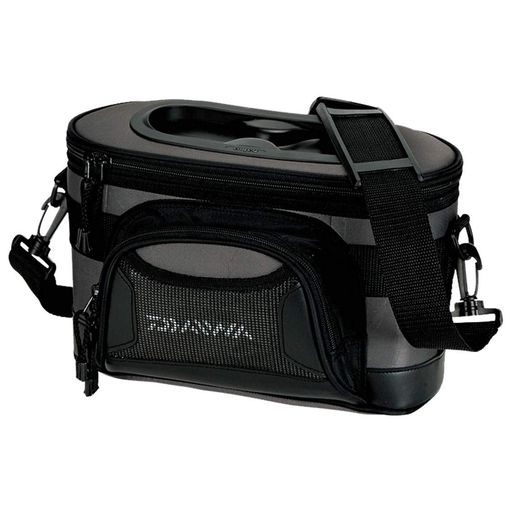 ウエストクリール 50(F)■サイズ(cm):約13x32x21●魚を入れ易い大型投入口●取り外し可能なハードインナー構造で丸洗いOK●EVA発泡素材+3mm厚発泡断熱シートの2重断熱構造●肩パッド付ショルダーベルト●ウェストベルト用ベルトループ