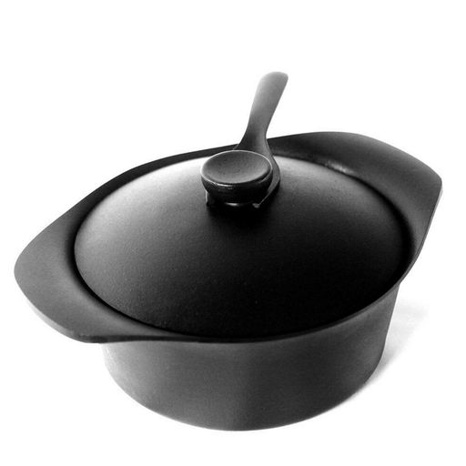 柳宗理 Sori Yanagi シンプルなデザインと高い実用性を兼ね備えた南部鉄器深型鉄鍋 日本製 鉄蓋・ハンドル付 IH対応