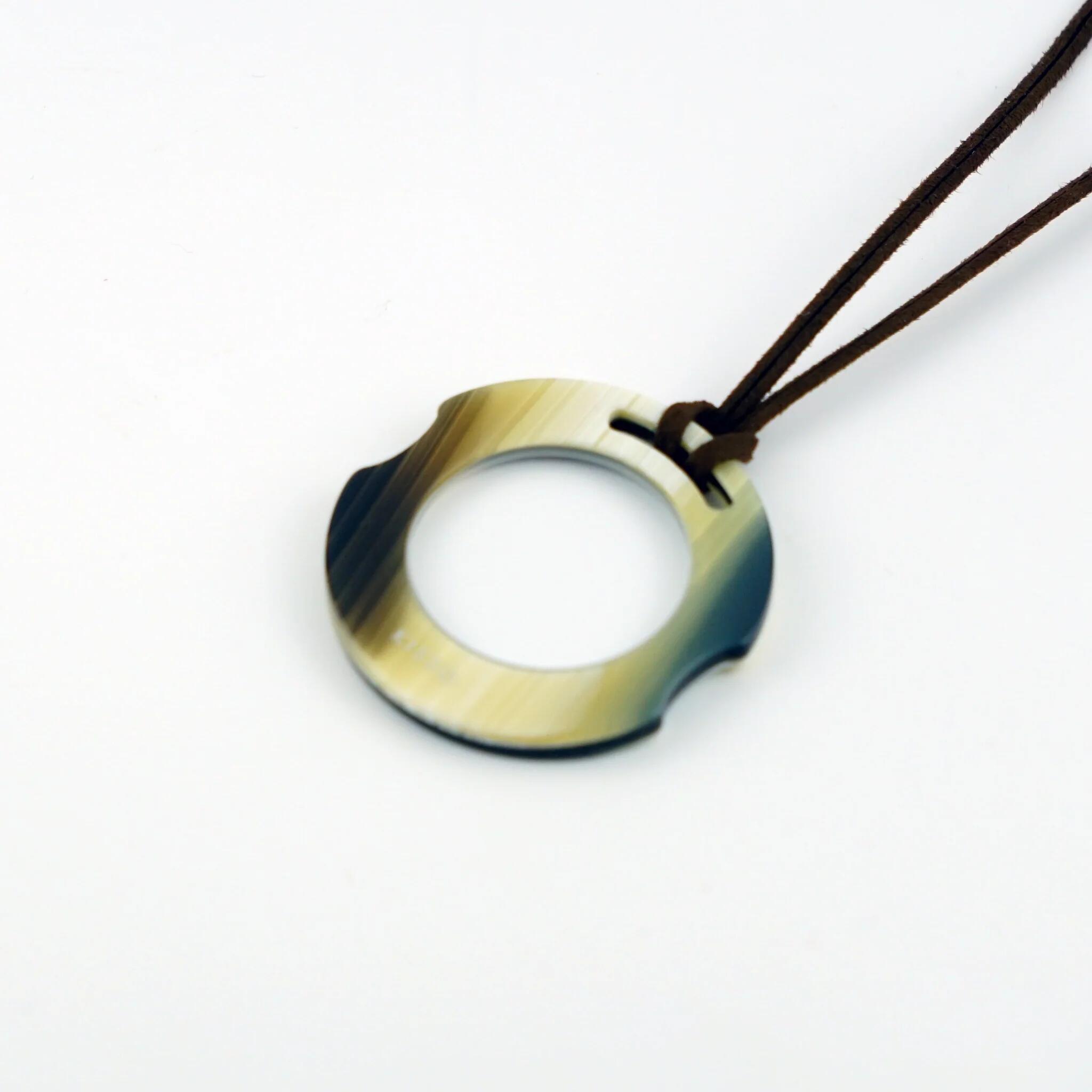 KISSO ペンダントルーペ KOC-386 イエローホーン おしゃれ 敬老の日 母の日 父の日 ギフト 日本製 鯖江